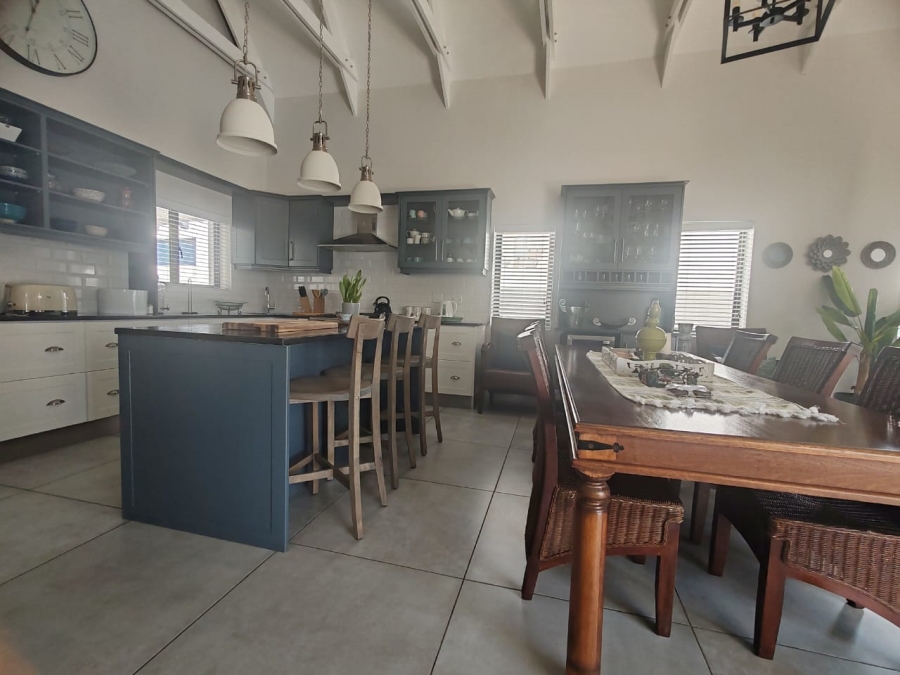 4 Bedroom Property for Sale in St Francis Links Eastern Cape